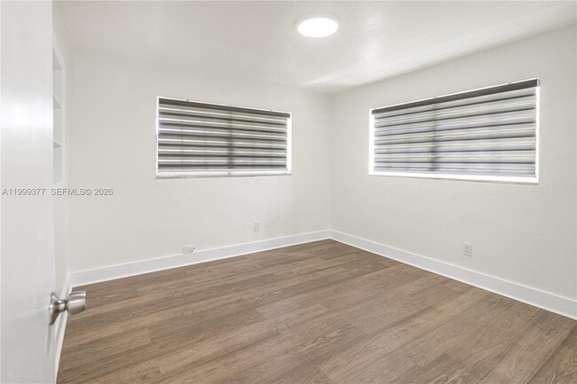 Building Photo - 7031 SW 27th Ct