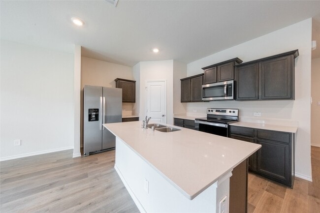 Building Photo - 13156 Dawson Dr