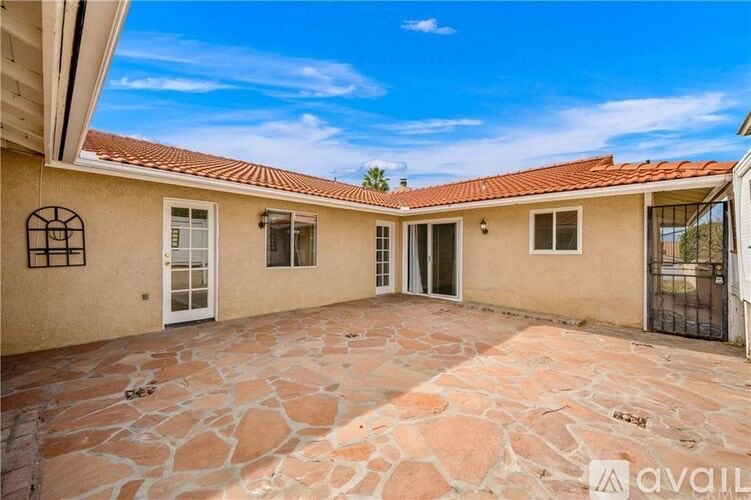 Primary Photo - 29280 Mammoth Pl