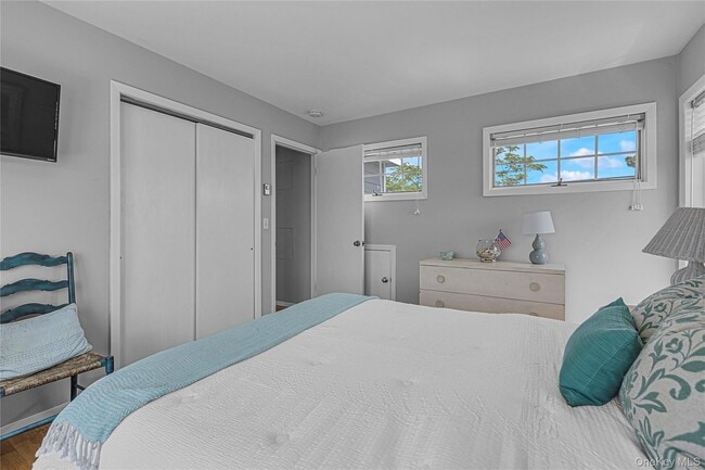 Building Photo - 286 Towd Point Rd