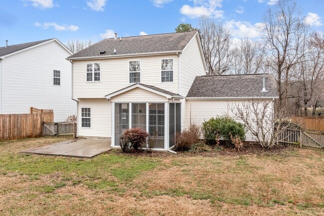 Building Photo - 3212 Sawyers Mill Dr