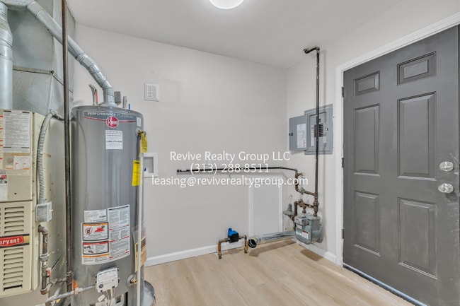 Building Photo - 1000 Hunter Ave