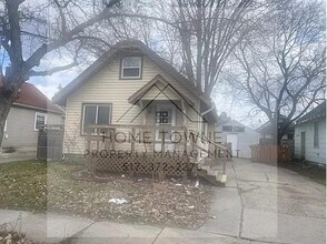 Building Photo - 724 Cawood St
