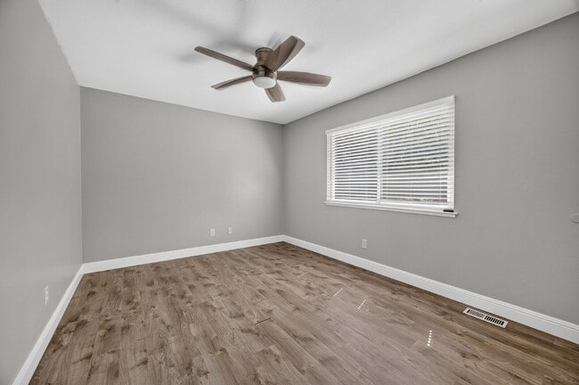 Building Photo - Charming 2-Bed Condo Retreat in Citrus Heights
