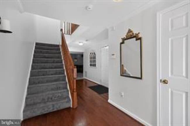 Building Photo - NESTLED IN TEH CHARMING GOSHEN ESTATES WITH SINGLE FAMILY HOME