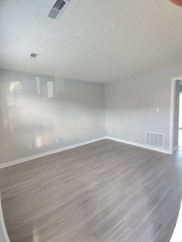 Building Photo - 14 Fonda Dr