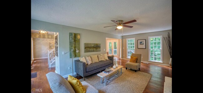 Building Photo - 4037 Coyte Dr