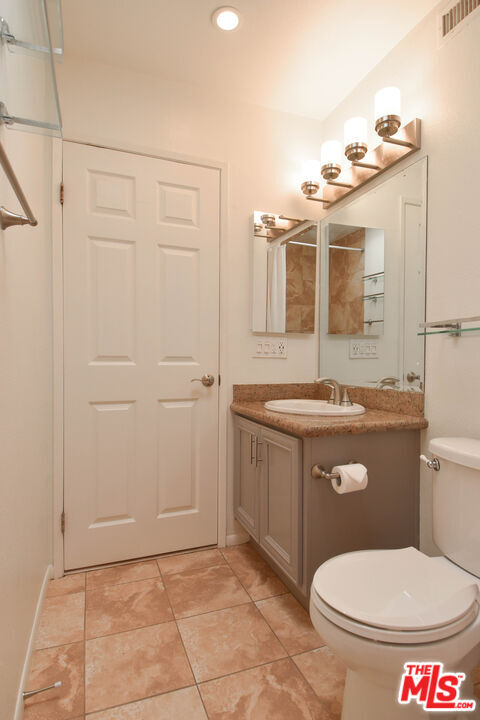 Building Photo - 12530 Venice Blvd.