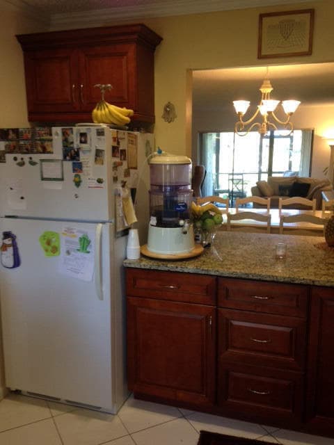 Building Photo - 8425 Casa Del Lago