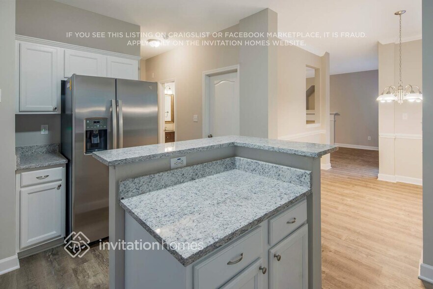 Building Photo - 8201 McCarron Way