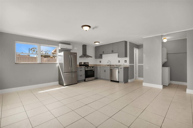 Building Photo - 249 SW 12th St