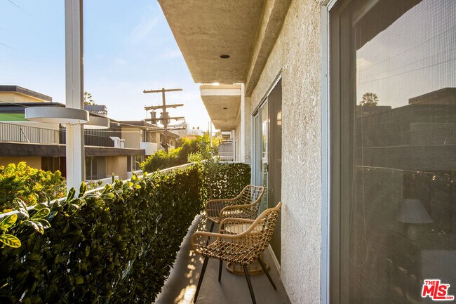 Building Photo - 10630 Wilkins Ave