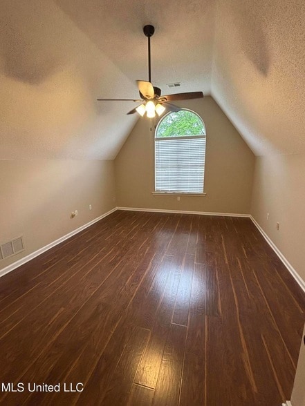 Building Photo - 1705 Cedar Lake Cove