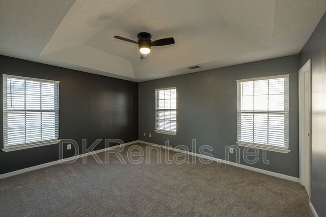 Building Photo - 3328 Vintage Pointe Ct