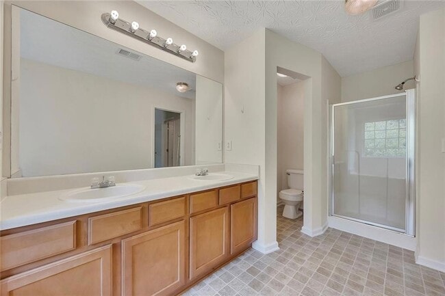 Building Photo - 2297 Baker Station Dr