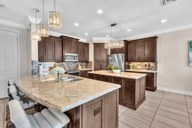 Building Photo - 7861 Blue Tanzanite Way