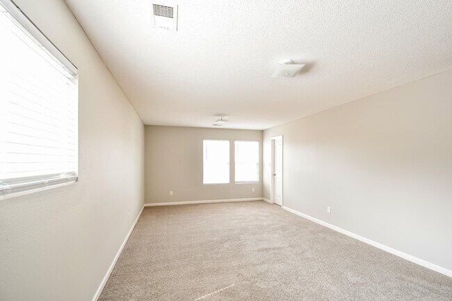 Building Photo - 4542 Sweet Whisper Ln