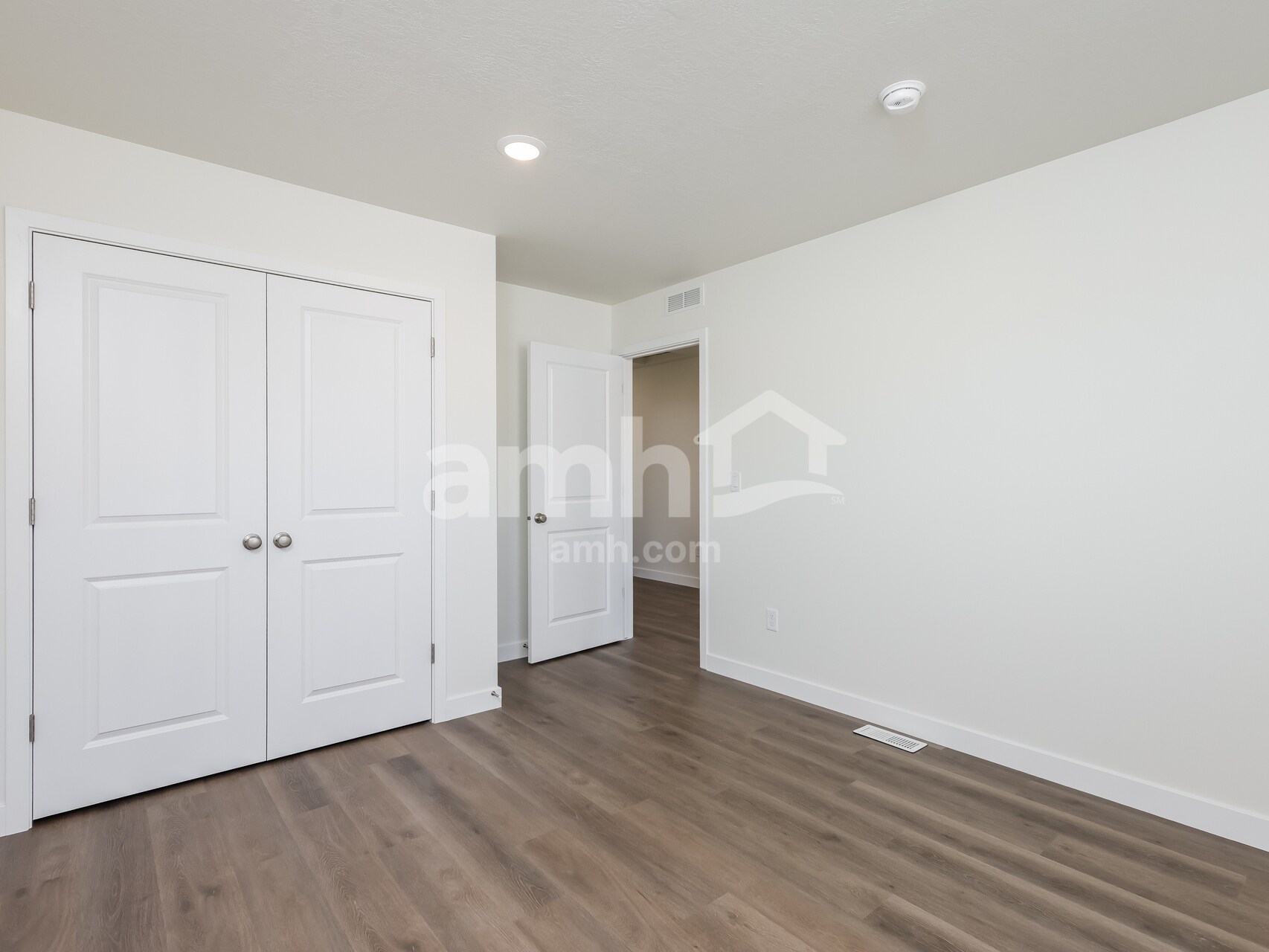 Building Photo - 1242 S Brixton Avenue