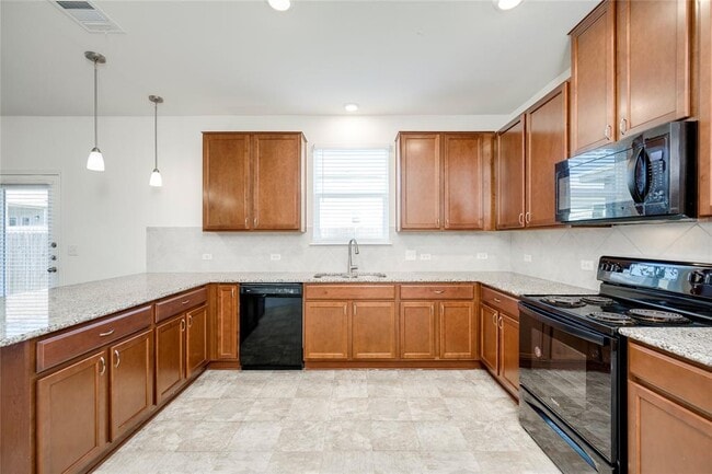 Building Photo - 6508 Carriage Pines Dr