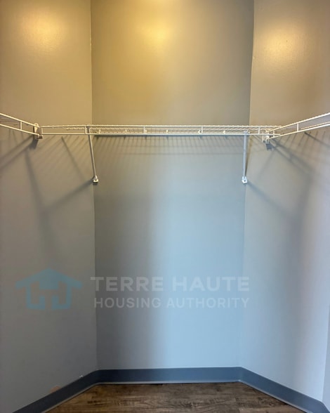 Bedroom 1 Closet - 1515 Cruft St