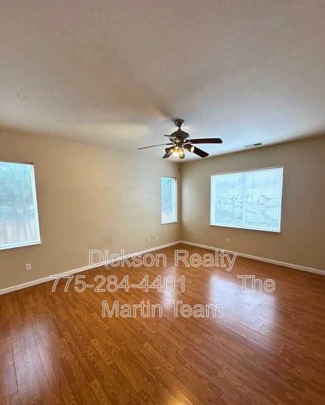 Building Photo - 7121 Crest Hill Dr