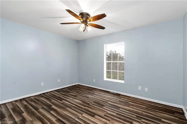 Building Photo - 10721 Figtree Ct