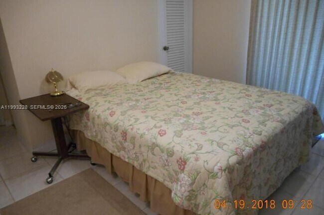 Building Photo - 134 Coventry F