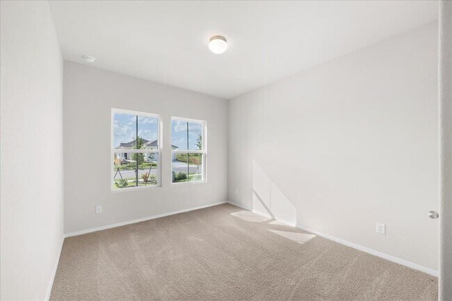 Building Photo - 211 Estallo Wy