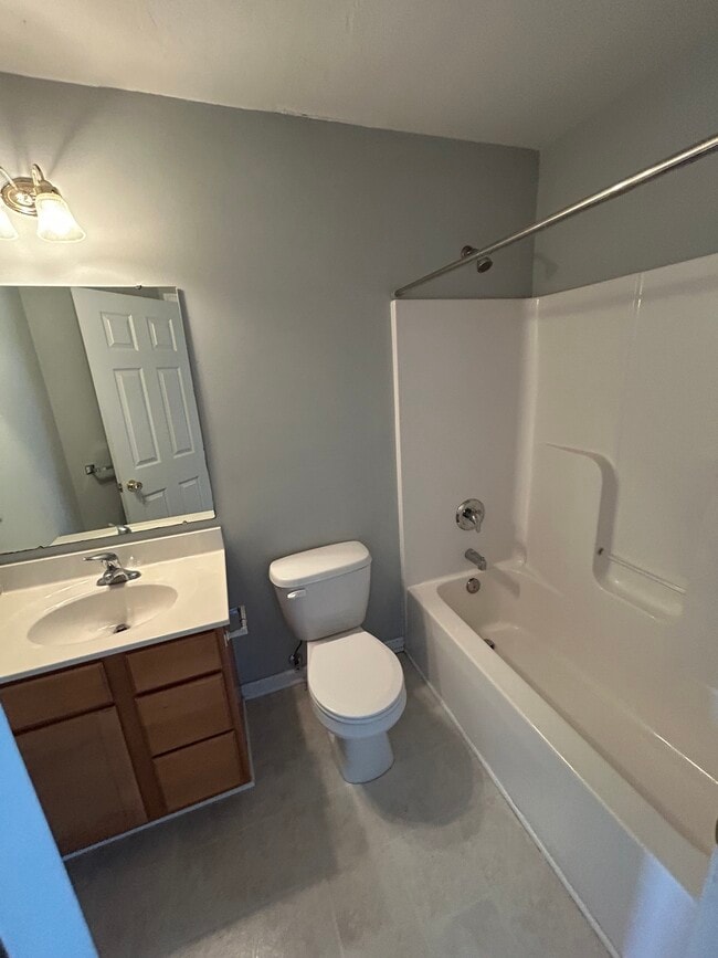 Building Photo - 322 Mesa Ln
