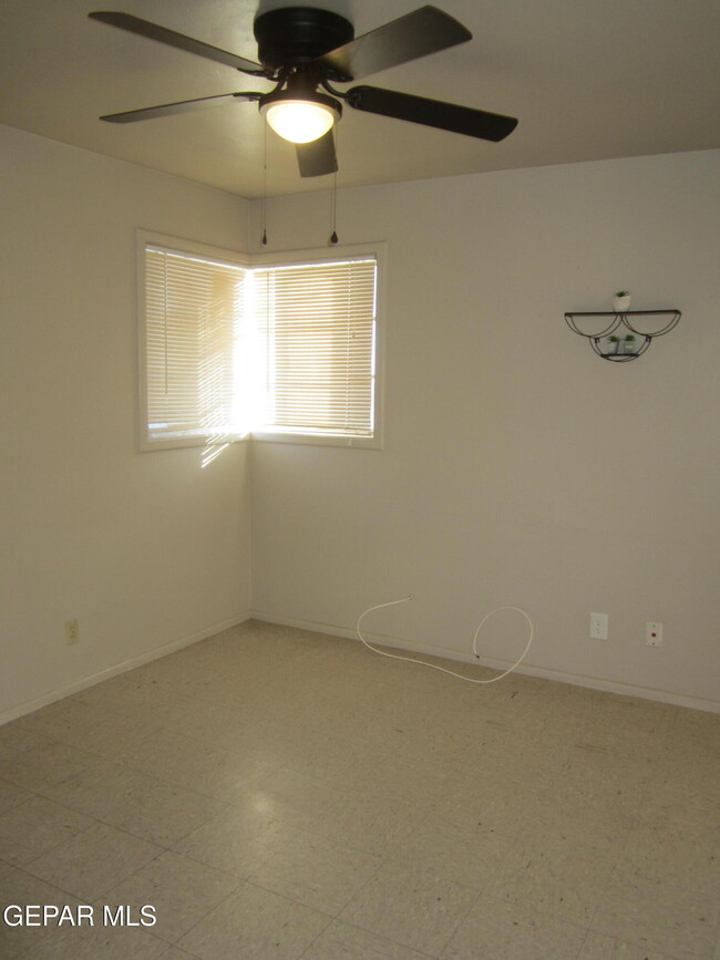 Building Photo - 3606 Taylor Ave