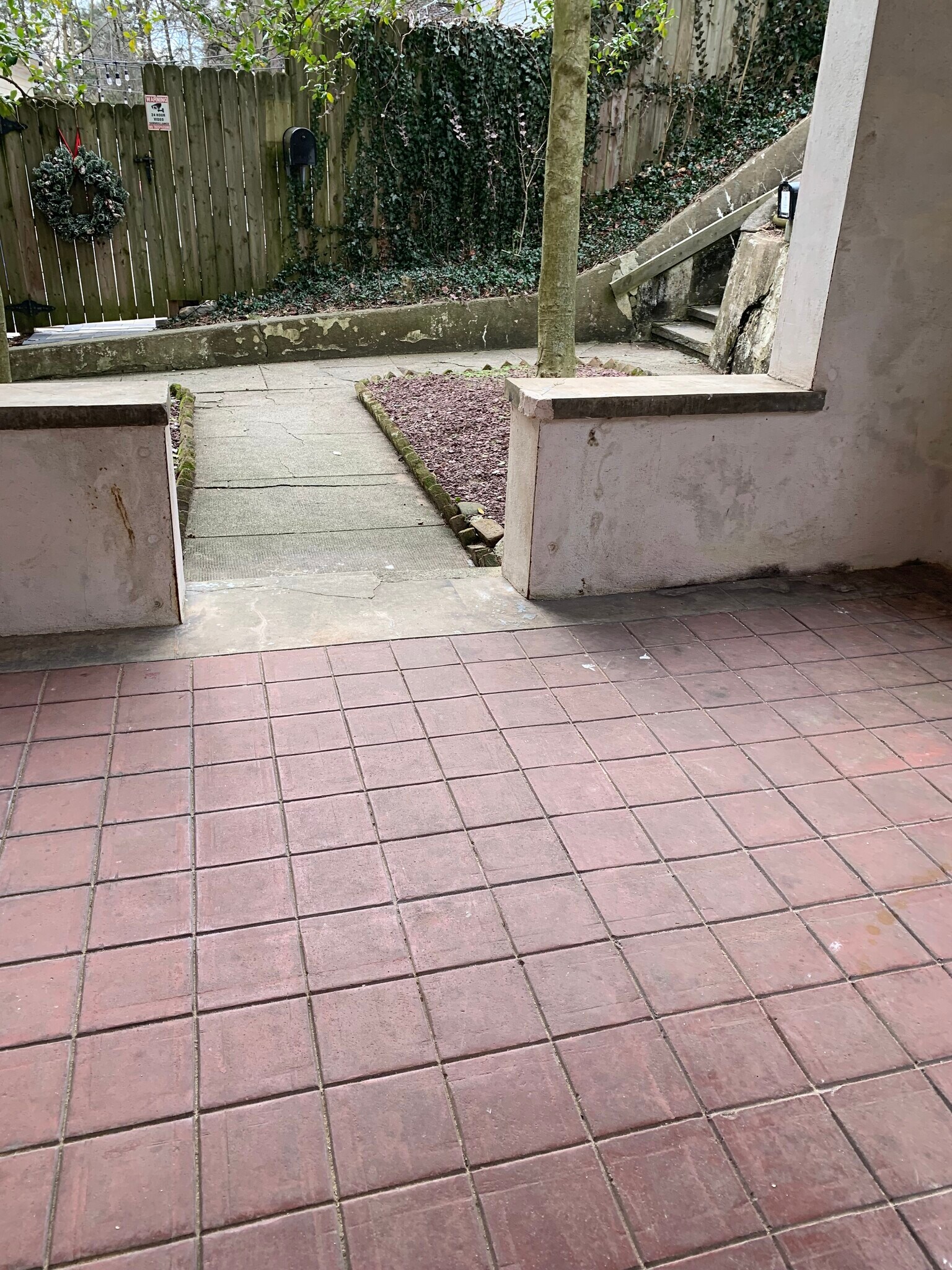 Building Photo - 128 E Wayne Ave