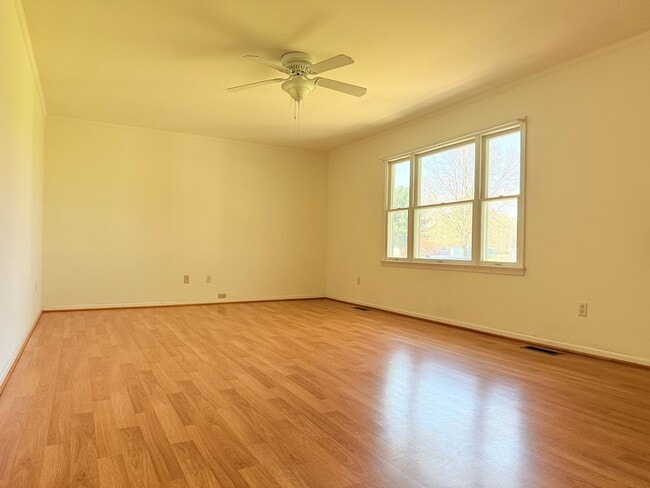 Building Photo - Welcome Home to Harrington: 3-Bedroom Oasi...