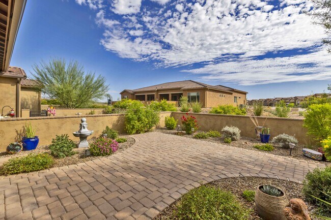 Building Photo - 30737 S Osprey Dr