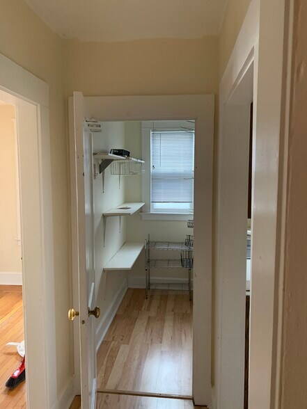 Building Photo - 46 Turner Ave