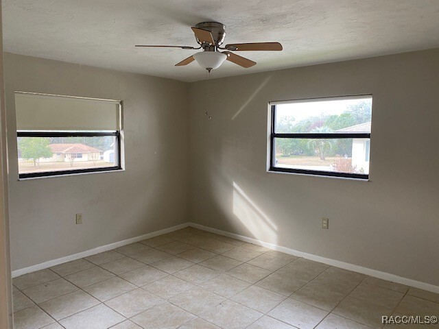 Building Photo - 287 W Casurina Pl