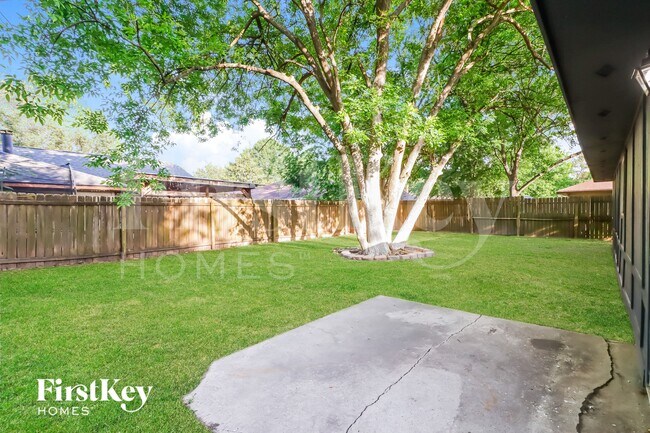 Building Photo - 15818 Nutcracker Ct