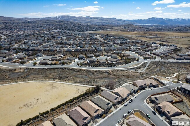 Building Photo - 4942 Monrovia Dr