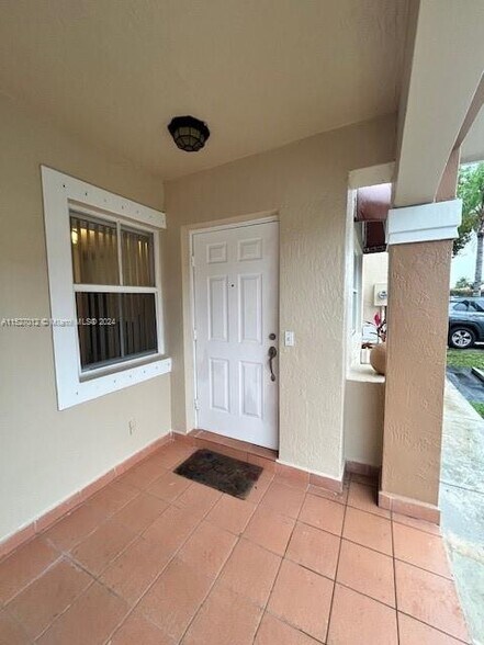 Building Photo - 13884 SW 64th St