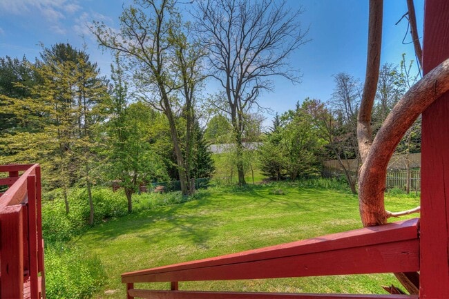 Building Photo - 507 Stonegate Dr