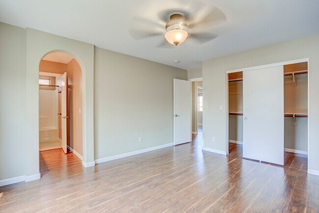 Building Photo - Status: Accepting Applications