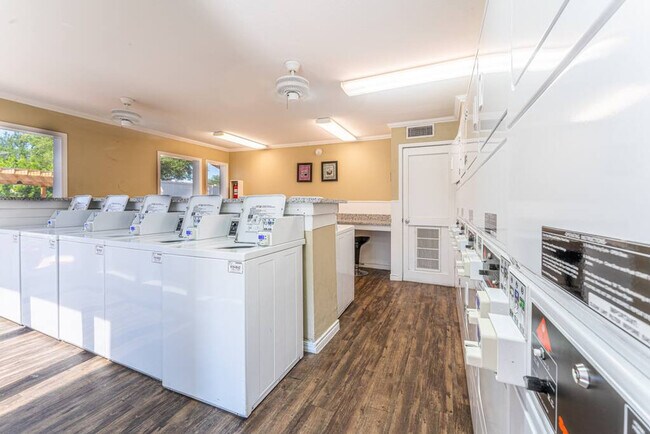 Building Photo - 5200 N Lamar Blvd