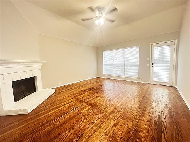 Building Photo - 2913 Dunbar Dr