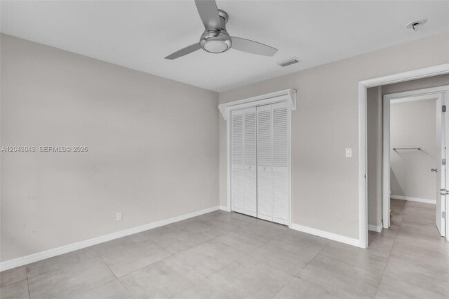 Building Photo - 2175 NE 56th St