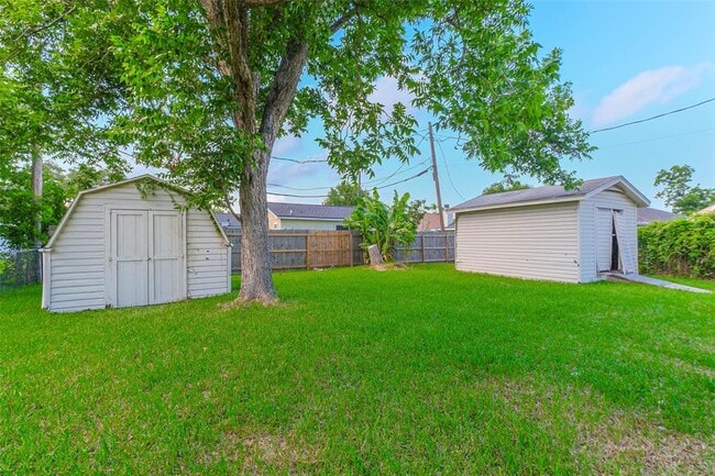 Building Photo - 3313 Chestershire Dr