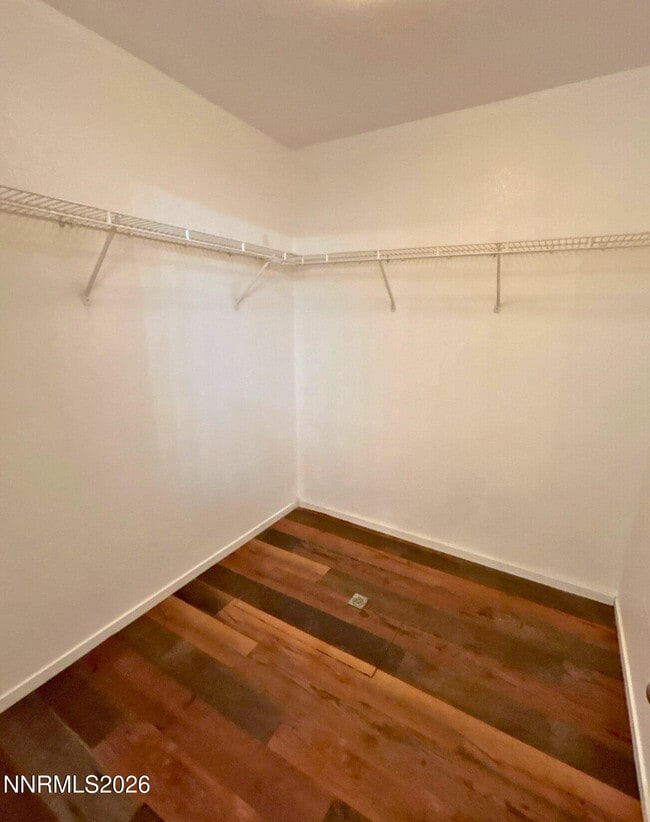 Building Photo - 986 Montero Dr