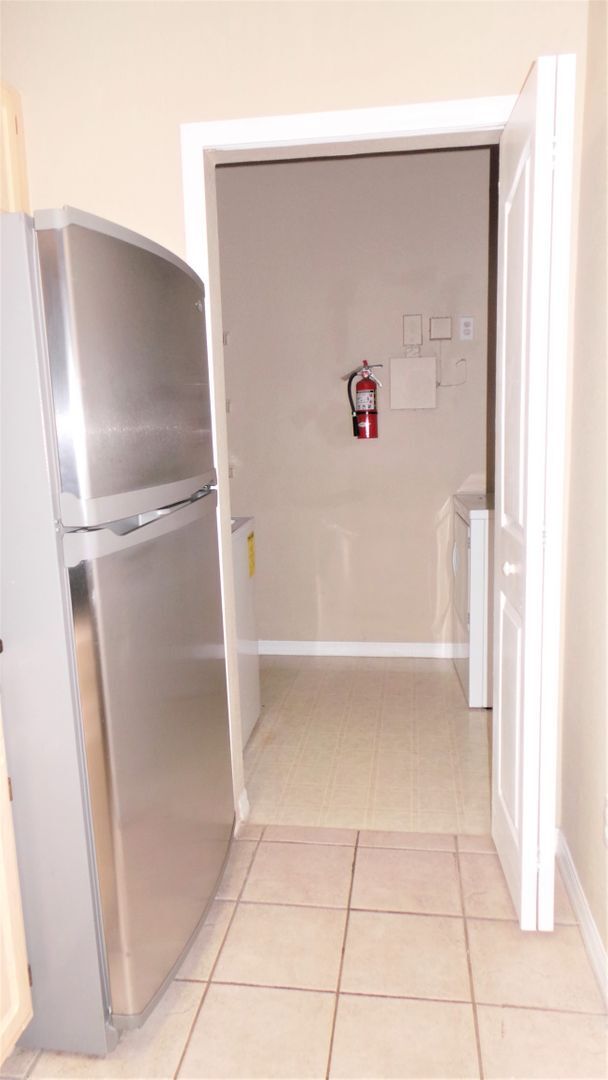 Building Photo - Beautiful 2/2 Ground Floor Condo in Gated Bella Terra Community-Orlando!