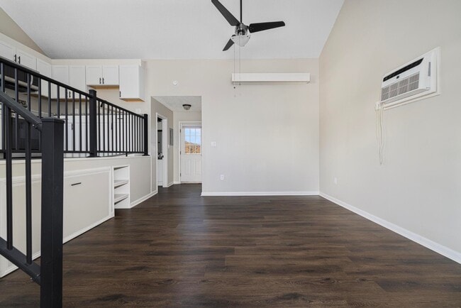 Building Photo - 3800 Memorial Blvd