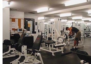 Building Photo - 435 W 23rd St