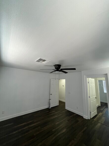 Building Photo - 2178 Dragon Claw Ln