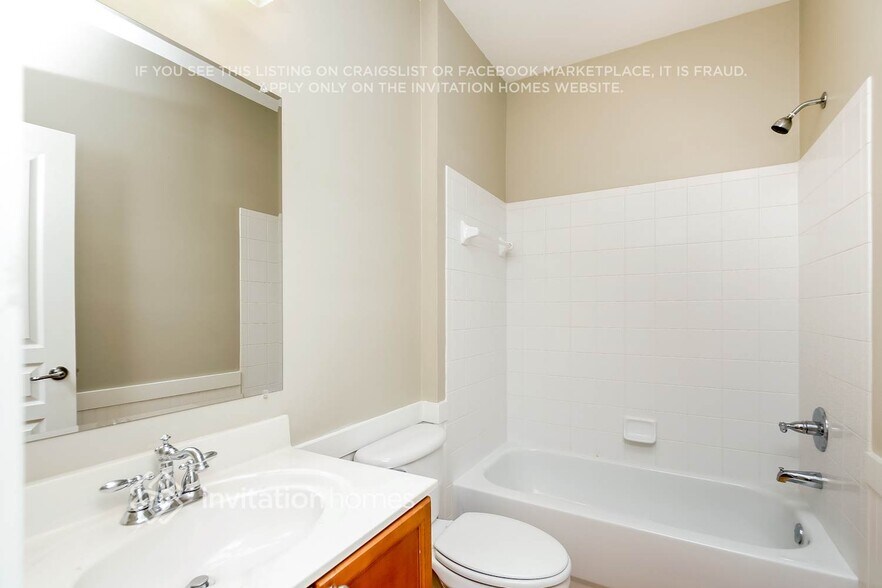 Building Photo - 591 Vinings Springs Dr SE